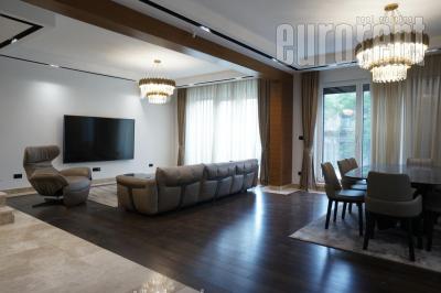 Stan, 180 m<sup>2</sup>