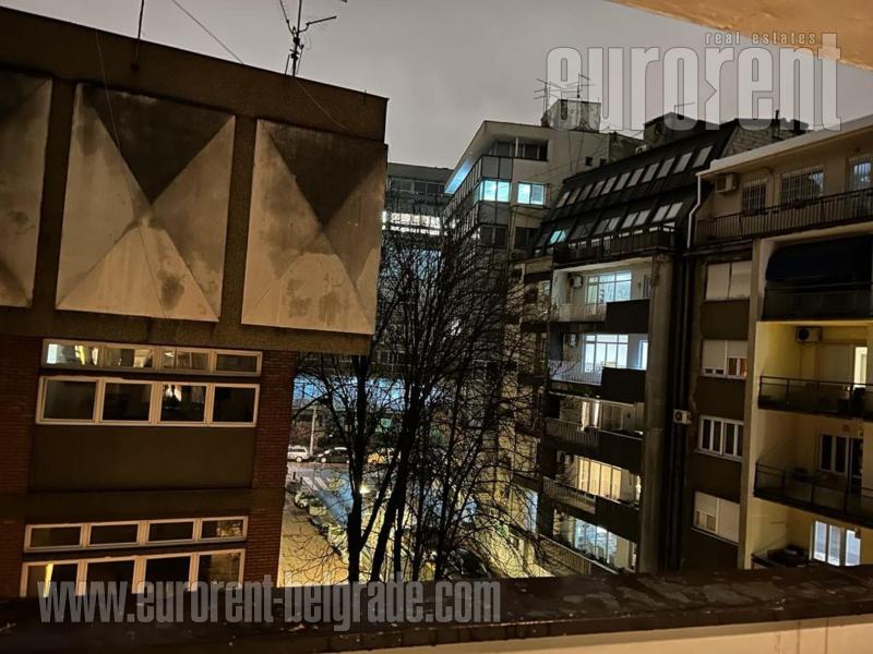 Stan za izdavanje, STARI GRAD, SKUPŠTINA